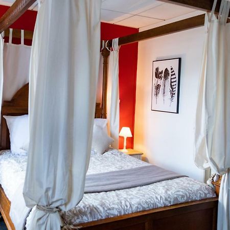 Hotel Henri IV Sully-sur-Loire Bagian luar foto